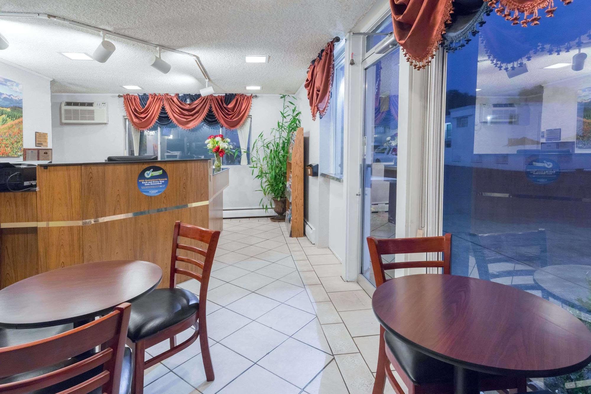 Howard Johnson By Wyndham Colorado Springs Kültér fotó